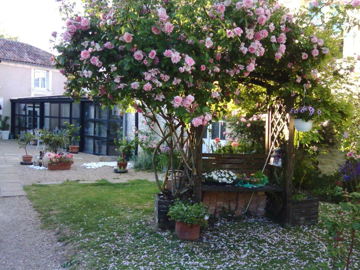 La Rosaliere Bed & Breakfast Chabournay Exterior foto